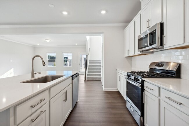 Building Photo - Spectacular 3 Bedroom, 2.5 Bathroom home i...