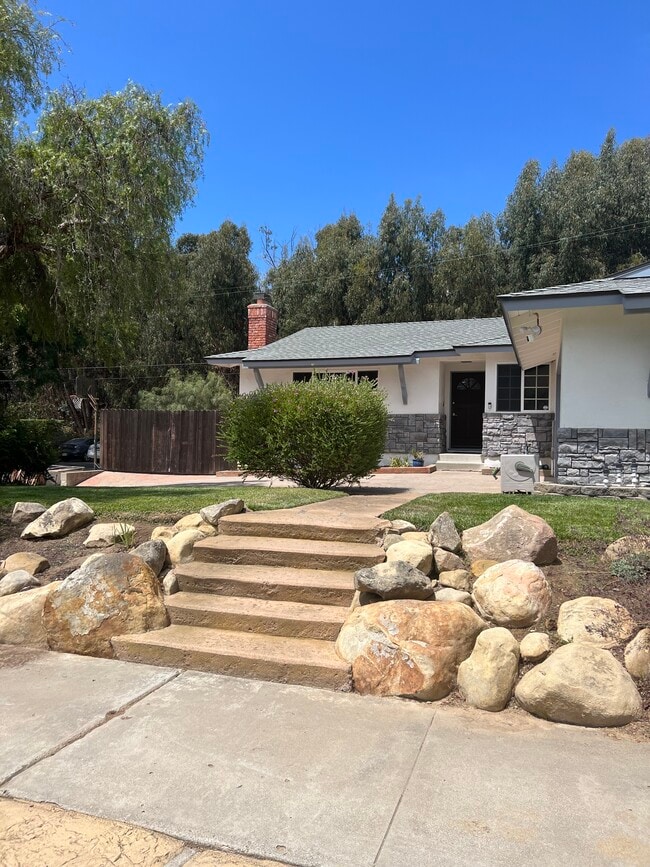Building Photo - 361 Pebble Beach Dr