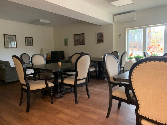 community room! - 93 Mountain St