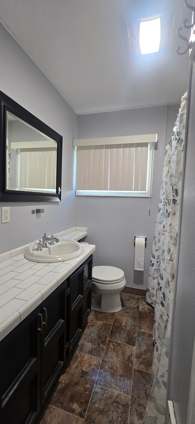 Foto del edificio - Ash