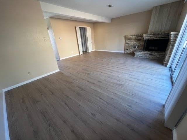Building Photo - 207 Trellis Pl