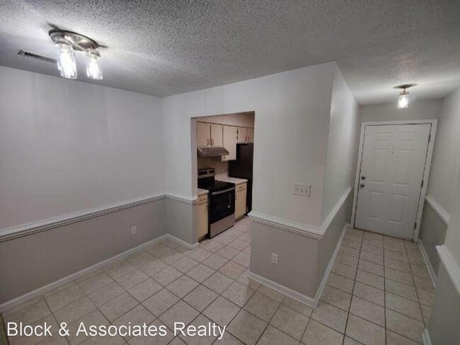Building Photo - 2 br, 1 bath House - 804 Pine Forest Trail