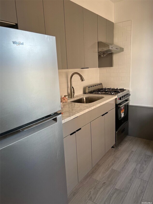 Foto principal - 42-55-55 Colden St