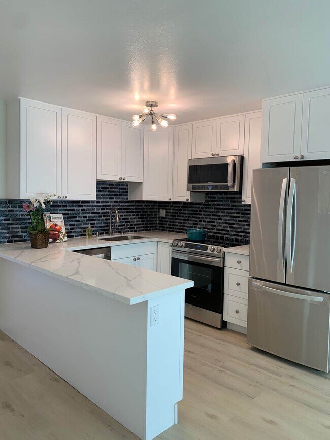Kitchen - 1945 Bush St