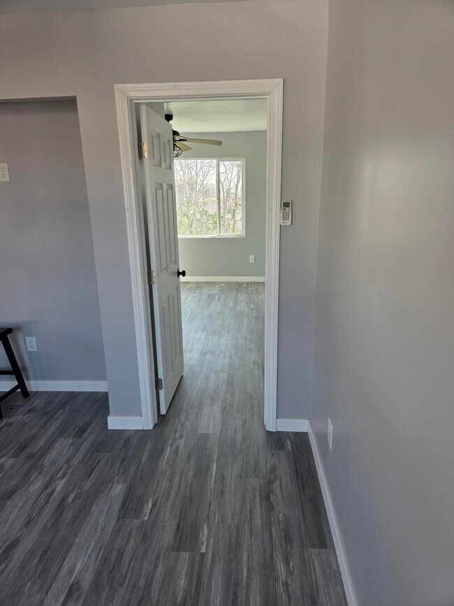 Foto del edificio - 4010 1/2 Rockwood St