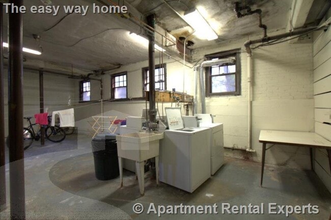 Building Photo - 30 Langdon St