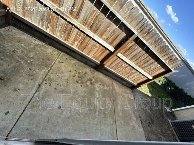Building Photo - 1768 Paseo Del Lago
