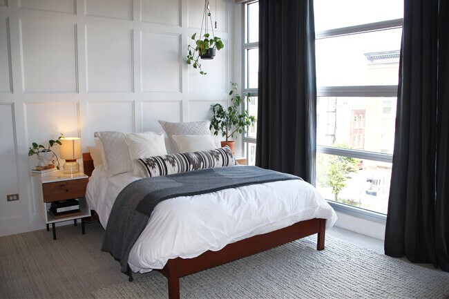 Bedroom 1 - 1849 W North Ave