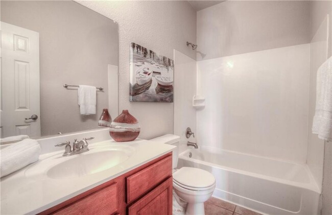 Foto del edificio - 3 Bedroom 2 Bathroom Georgetown Village Home