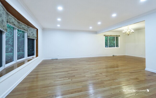 Foto del edificio - 605 W Gilbert Rd