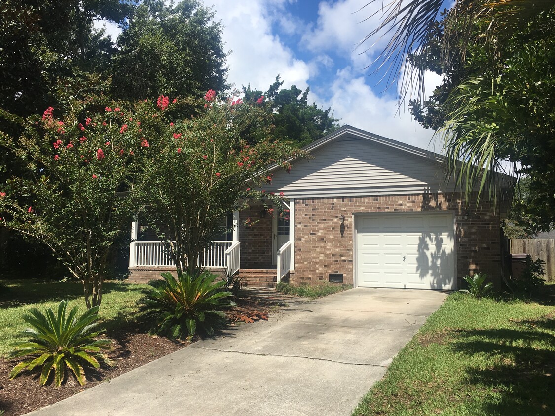 Primary Photo - 1119 Inlet Cove Ct