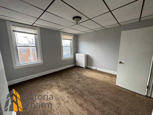 Foto del edificio - New 1BD/1BA + Den Townhouse in Southwest B...