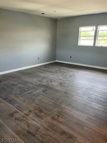 Building Photo - 38 Dewitt St