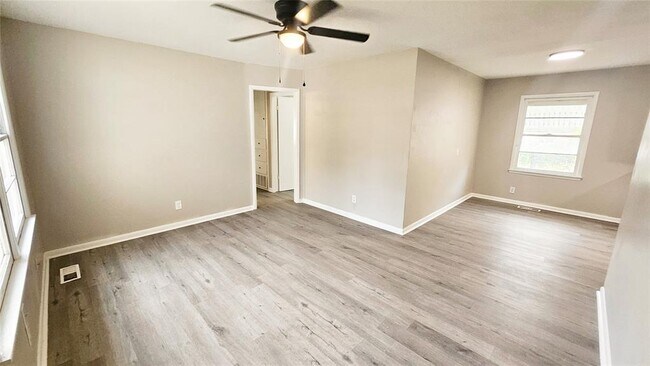 Foto del edificio - 3320 NE 14th St