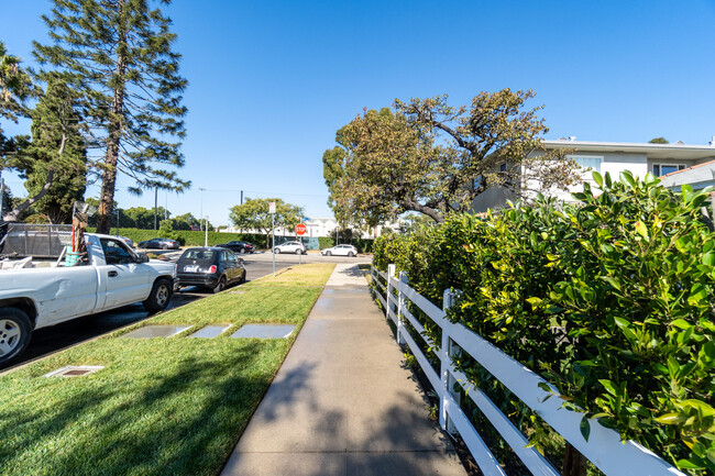 View towards Loyola Marymount University - 8004 Holy Cross Pl