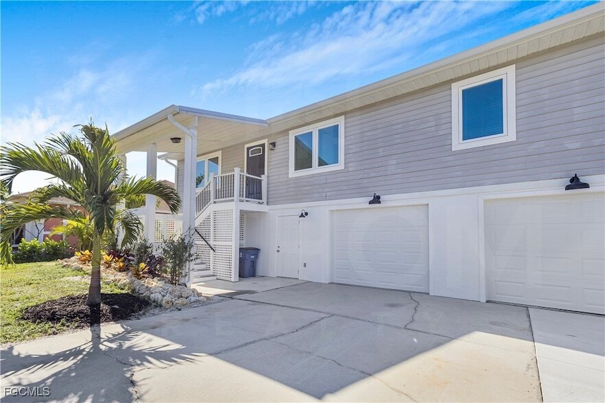 Foto principal - 10697 Holly Rd