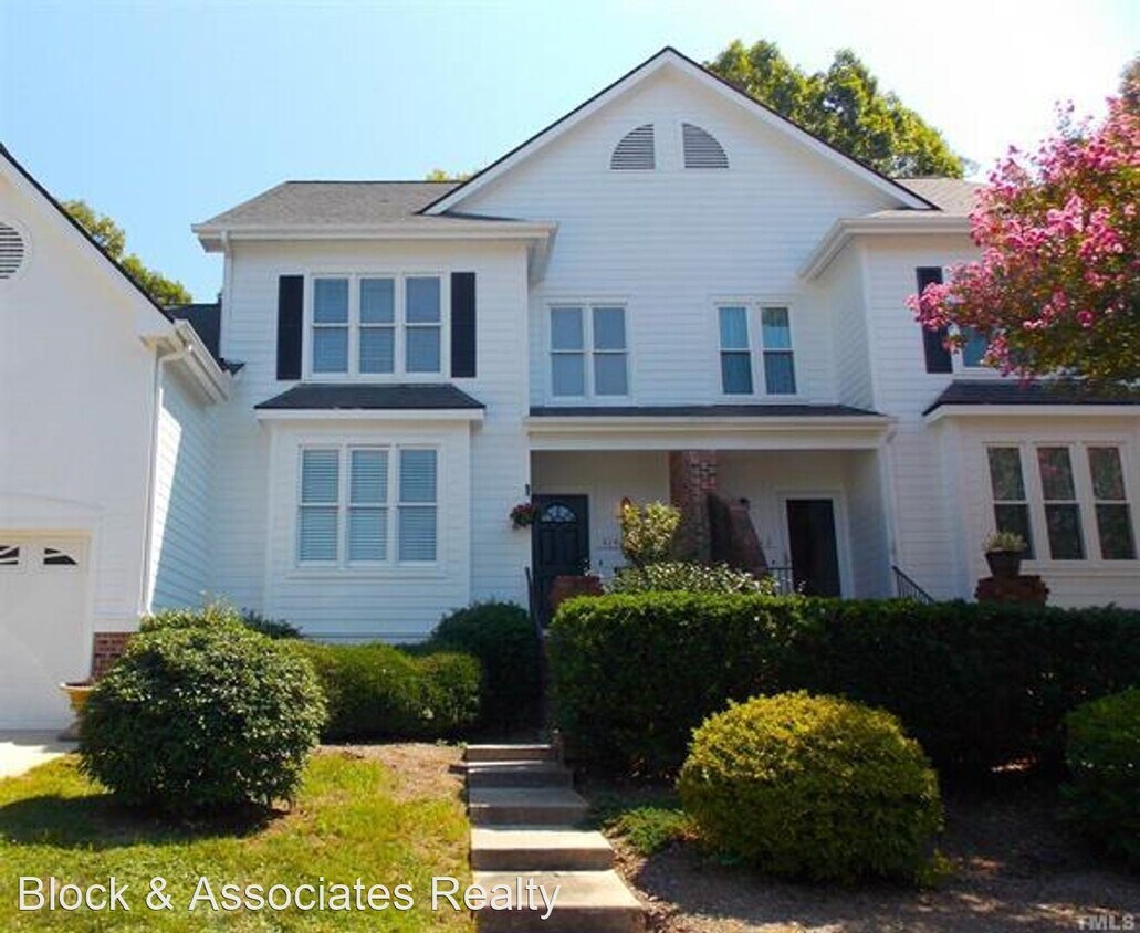Primary Photo - 2 br, 2 bath House - 414 Center Pointe Drive