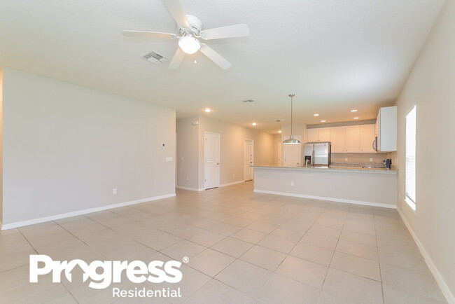 Foto del edificio - 1330 Burnley Ct