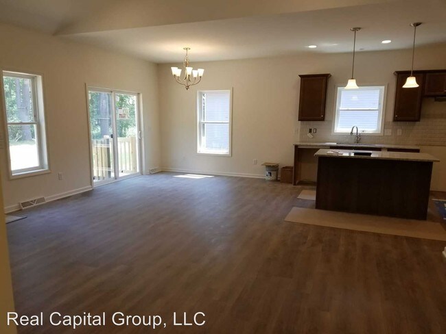 Foto del edificio - 3 br, 2 bath House - 20 Jessica Lane