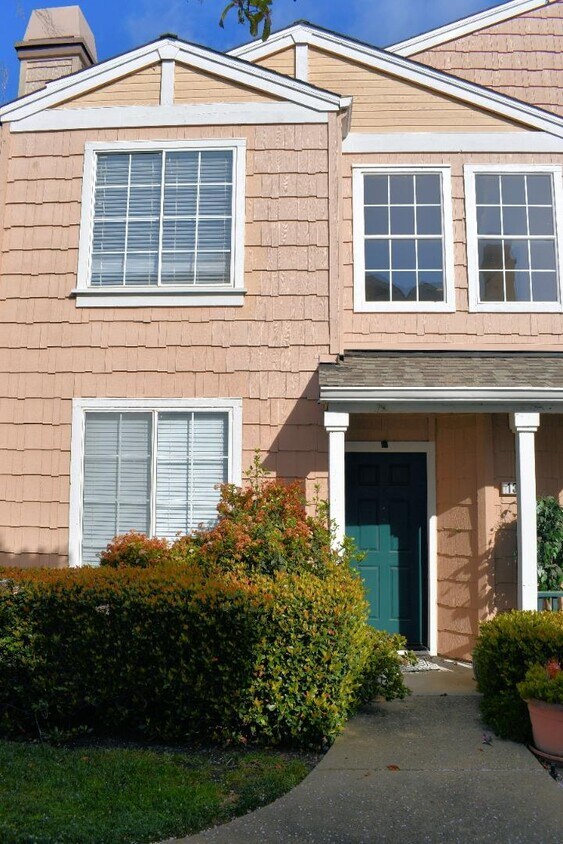 Primary Photo - 132 Positano Cir