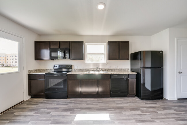 Building Photo - 5008 Cowden St