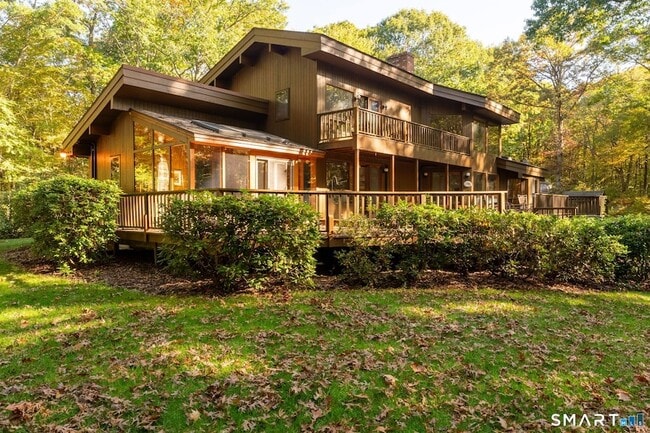 Building Photo - 278 Woodchuck Ln