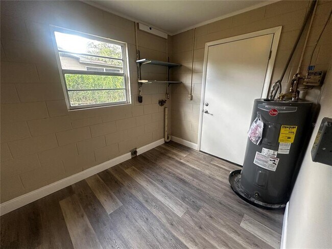 Foto del edificio - 3700 SE 34th Ct