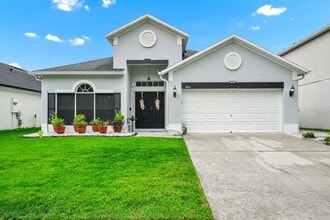 Building Photo - 9821 Bennington Chase Dr