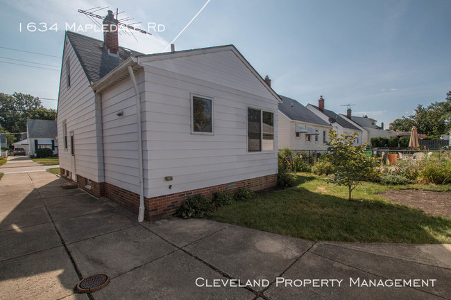 Foto del edificio - Stunning Wickliffe Bungalow