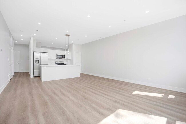 Foto del edificio - 5071 N Northwest Hwy