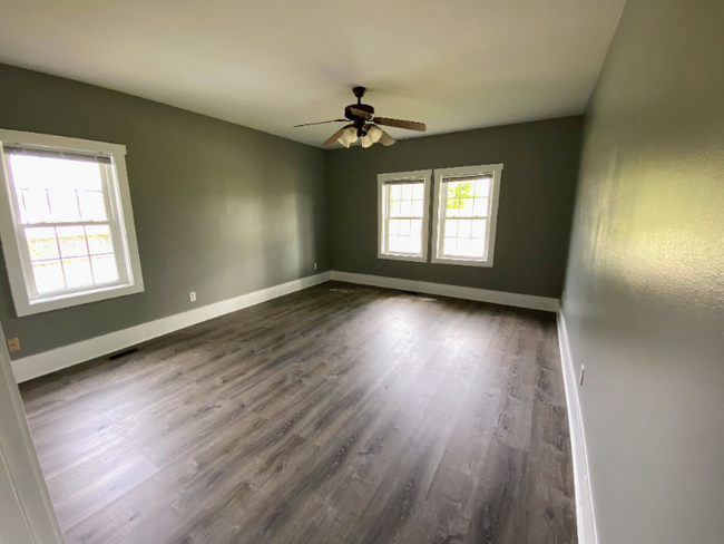 Building Photo - 111 Covington Ave