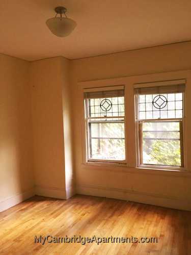 Building Photo - 12 Remington St