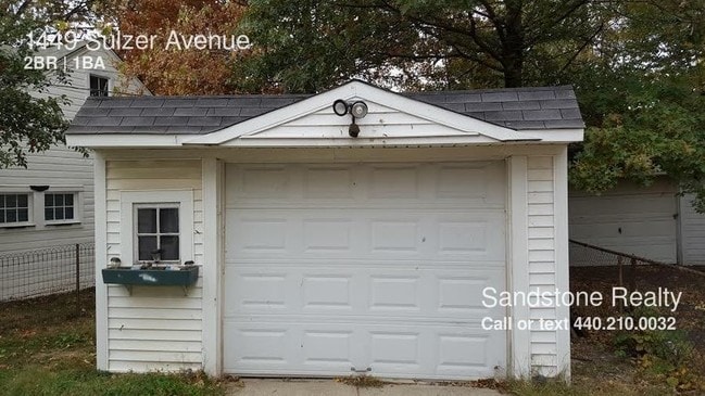 Building Photo - 1449 Sulzer Ave