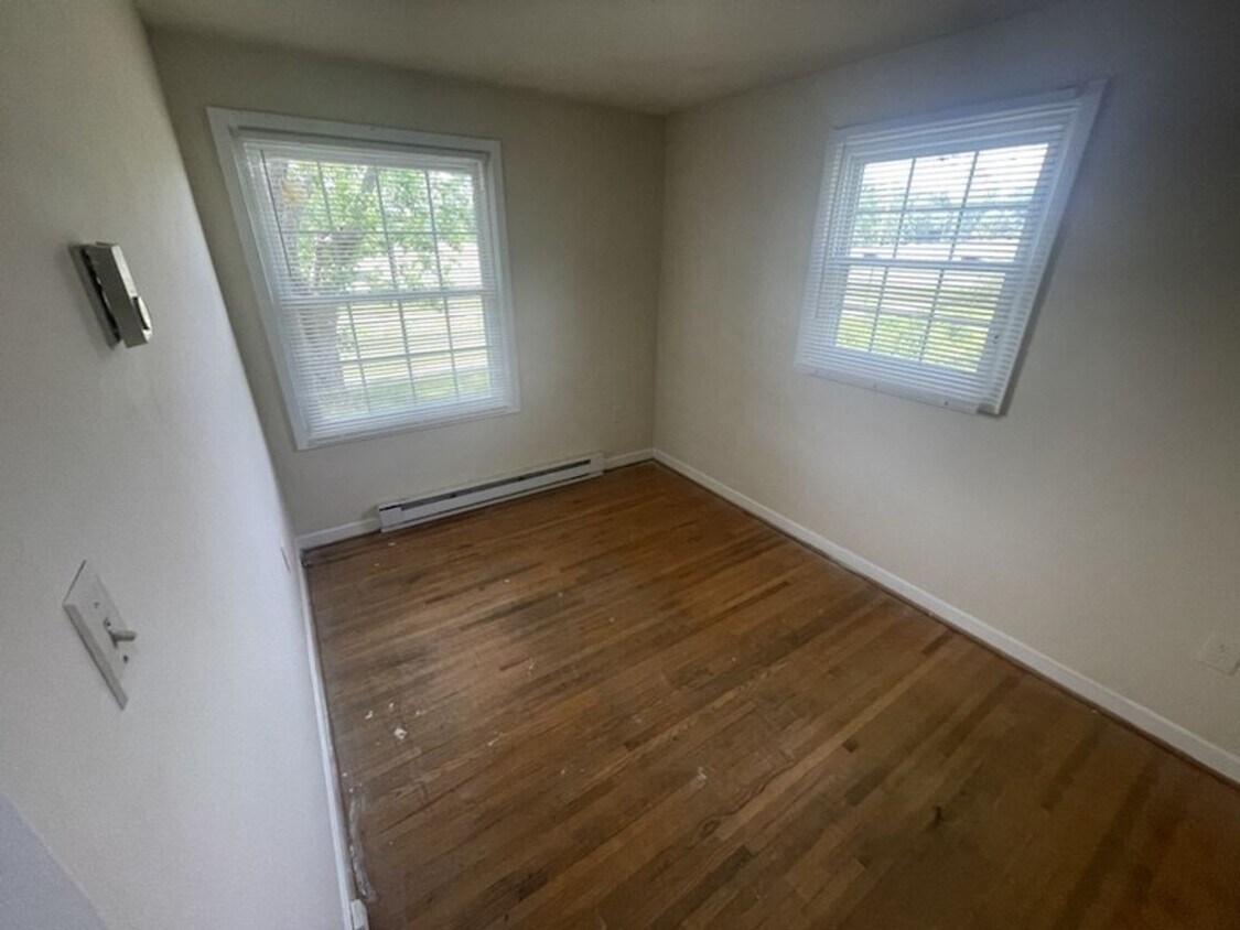 Foto del edificio - 620 Roanoke St E
