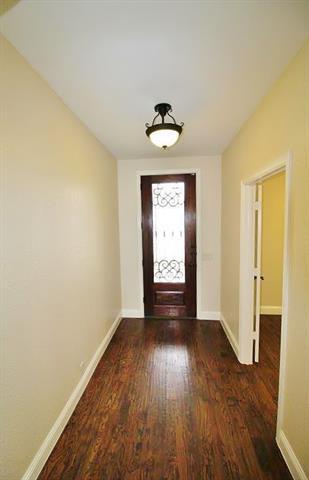Building Photo - 1109 Garden Ridge Dr