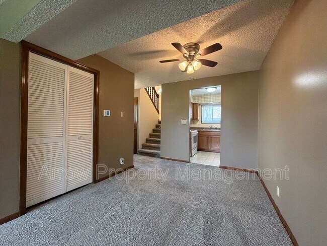 Foto del edificio - 5547 S 38th St