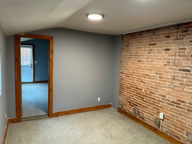 Building Photo - 1742 E Lombard St