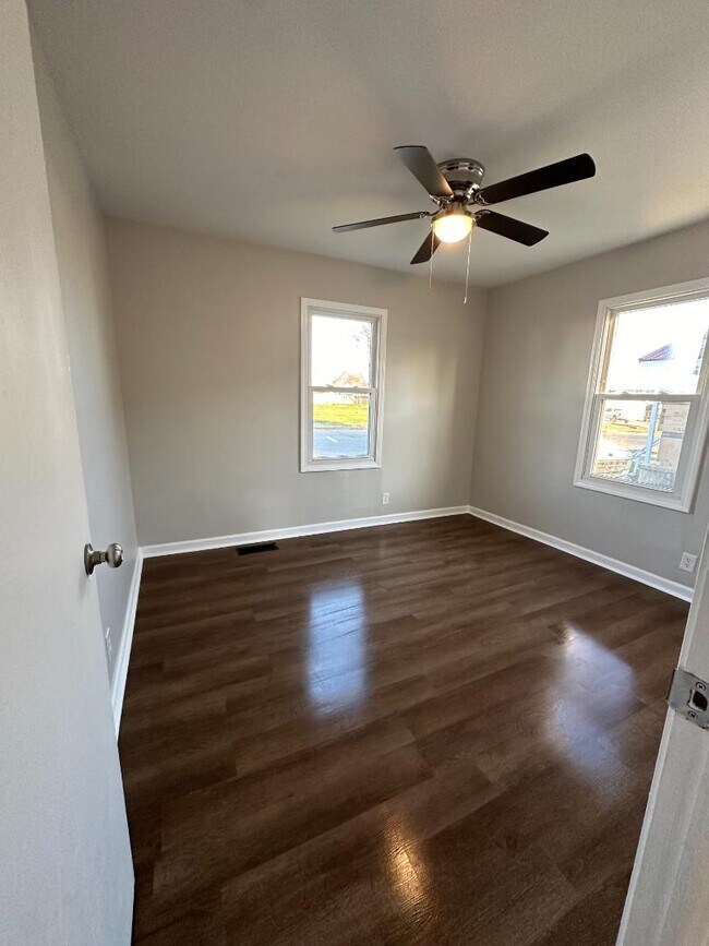 Foto del edificio - 3022 N Fulton Ave