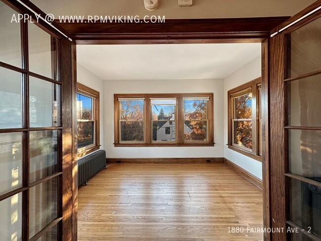 Building Photo - 3Br with Sun room or 4Br 2ba. ~ Flexible T...