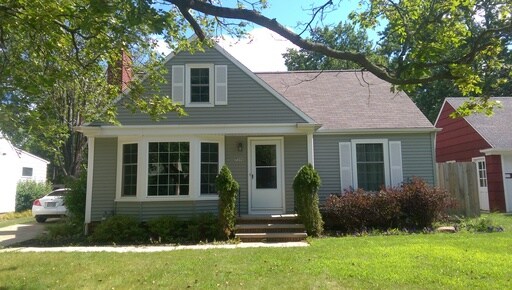 Primary Photo - 7499 Farnum Ave