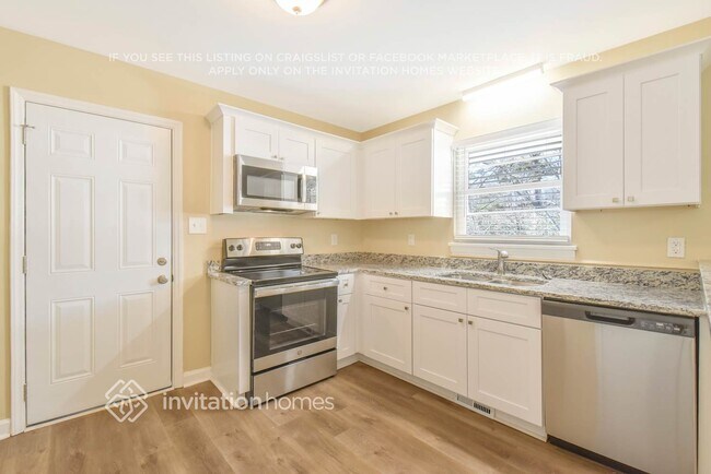 Foto del edificio - 1300 Shannonhouse Dr