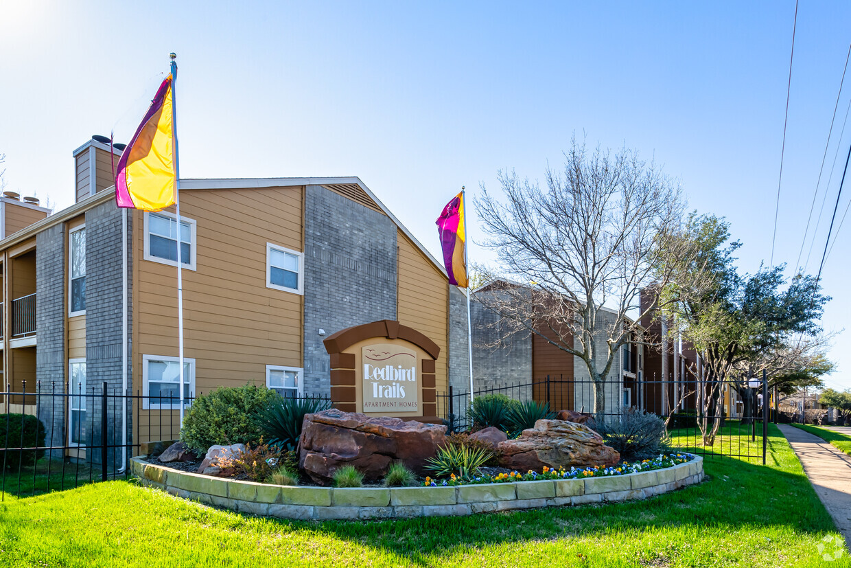 Primary Photo - Redbird Trails Apartments