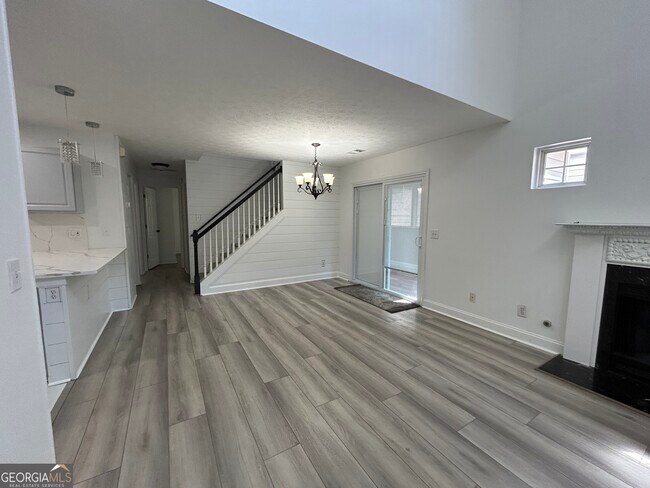 Foto del edificio - 2380 Lexington Ln