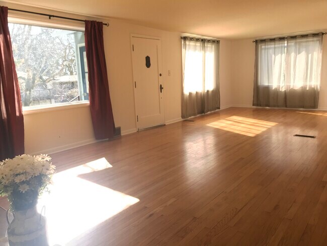 Photo - 226 Northeast 91st Street House