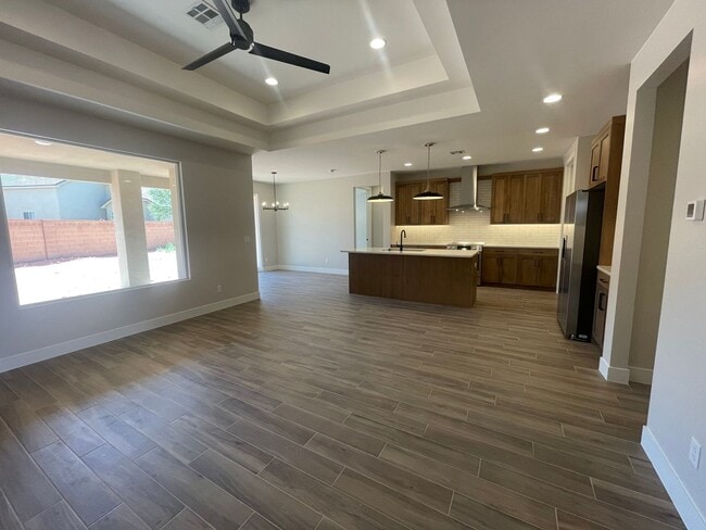 Foto del edificio - PET FRIENDLY!!! 4 Bedroom Home next to SAND HOLLOW STATE PARK!!