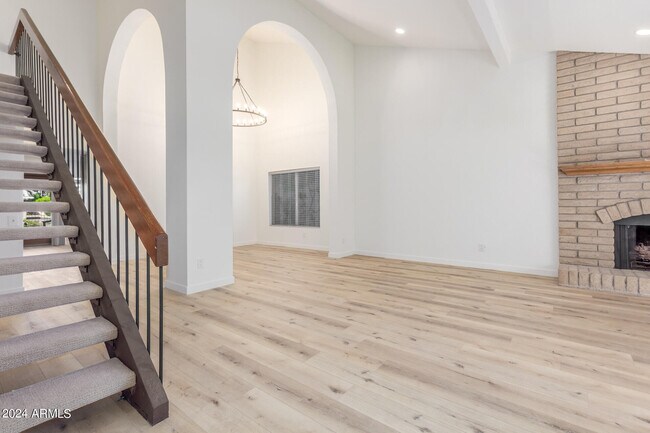 Foto del edificio - 5603 S Sailors Reef Rd