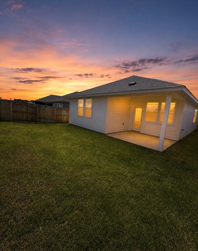 Building Photo - 14187 Granger Pointe Ln
