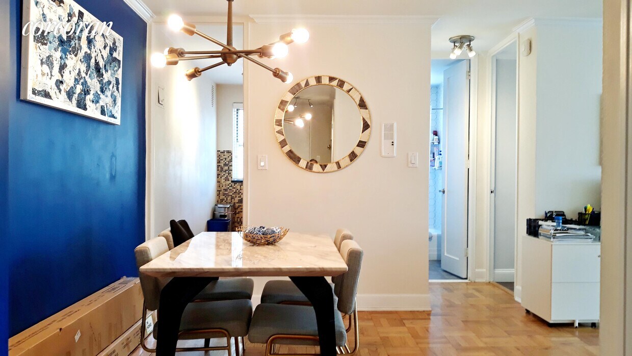 Primary Photo - 201 E 37th St