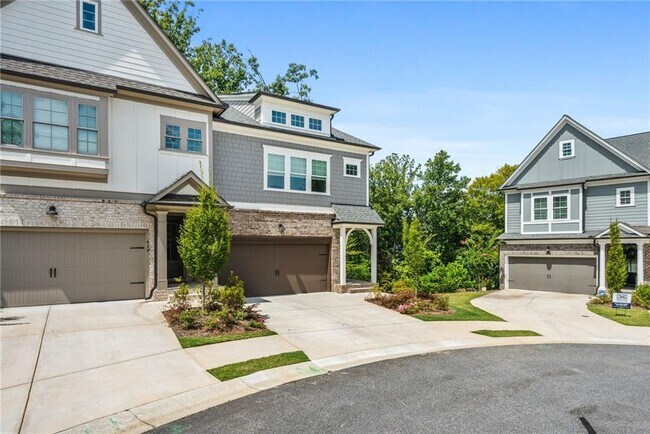 Foto del edificio - 421 Retreat Ln