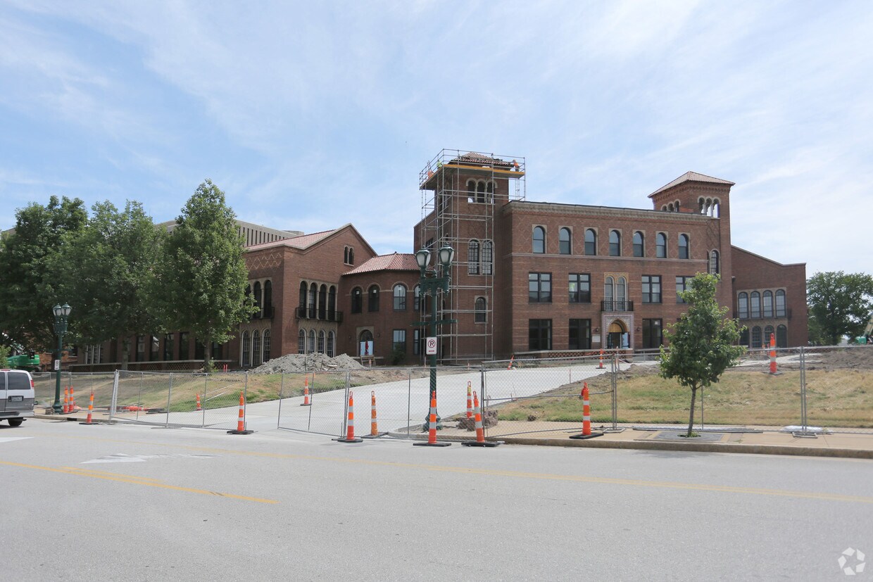 The Core Apartments Apartments in Saint Louis, MO